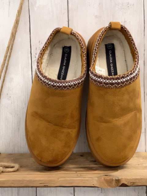 Claudia Ghizzani Schuhe Gr. 41  braun dicke Sohle