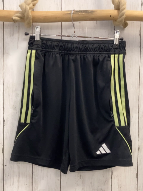 Adidas  Sportshorts  Gr. 152  schwraz gelbe Seitensreifen