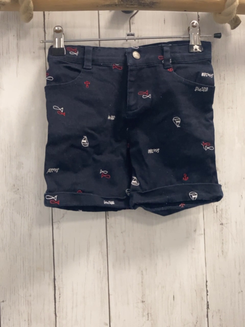 Steiff  Shorts  Gr. 98  dunkelblau verstellbarer Bund  weiß rote Fische Segelboote Schrift 