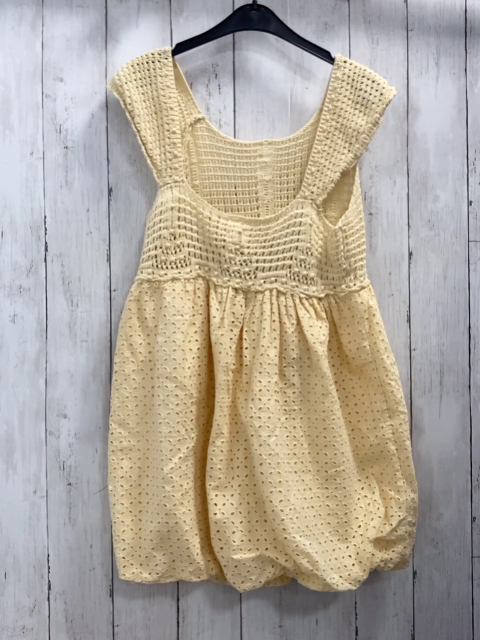 Zara  Kleid  Gr. 158/164  gelb Häkeloberteil Rock mit Lochstickerei