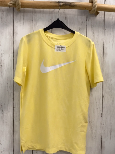 Nike  T-Shirt  Gr. 140  gelb weißes Label 