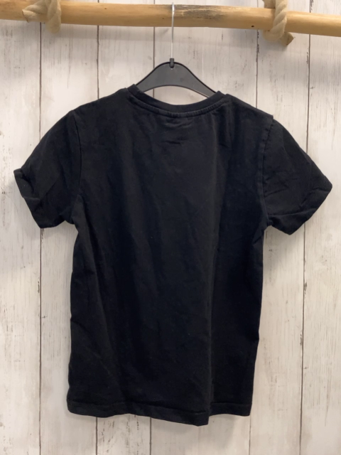 Hummel  T-Shirt  Gr. 140  schwarz weißes Label + weiße Schrift 