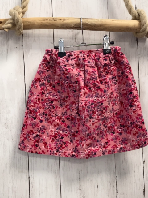  Rock Gr. 122  rosa Blumen Feinkord Bund verstellbar