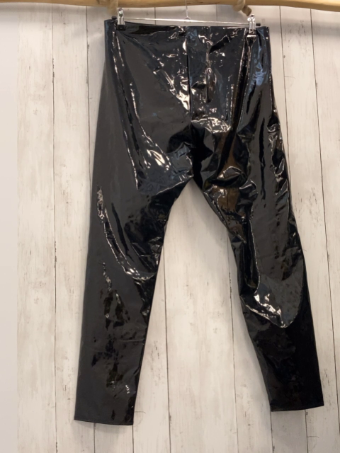 neu H&M  Hose  Gr. XL  schwarz Lack 