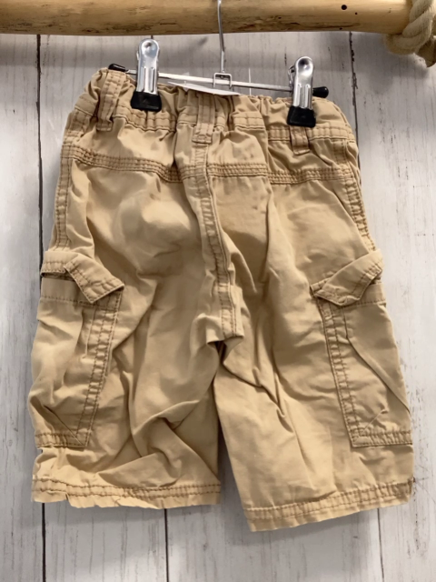   Shorts  Gr. 98  beige aufgesetzte Taschen 