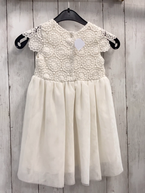 Castro  Kleid  Gr. 92  weiß Tüllrock Oberteil mit Sternenstickerei 