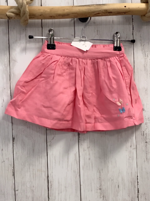 Sergent Major  Rock Gr. 92  rosa gestickte Schmetterlinge 