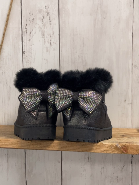 Melanie  Boots  Gr. 26  schwarz silber Glitzer schwarzer Fellbund Schleife mit silber Steinen 