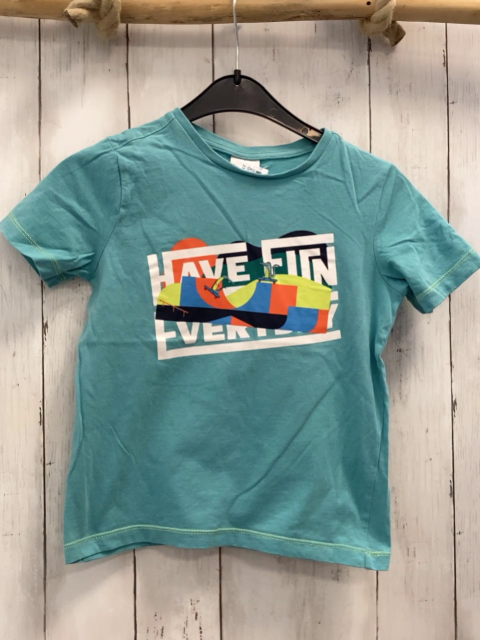 S´Oliver  T-Shirt  Gr. 116  türkis bunter Druck weiße Schrift 