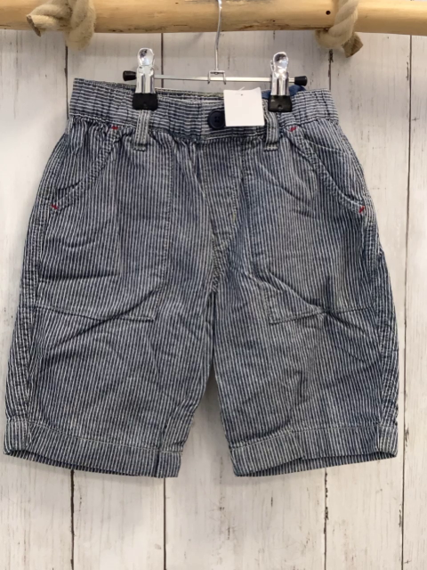Uniqlo Shorts Gr. 116  blau weiß gestreift 