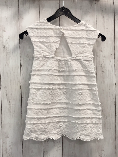 Zara  Kleid  Gr. 110  weiß Streifen Stickerei Bommel 