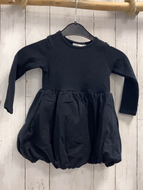 Zara  Kleid  Gr. 98  schwarz Strickboberteil Ballonrock 