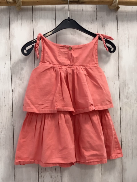 Dayan  Kleid  Gr. 98  hellrot Rüschen 