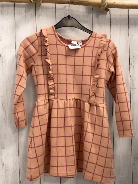 Manguun Kleid  Gr. 128  rosa pink kariert Rüschen 