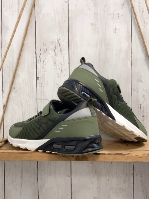 KangaROOS  Schuhe  Gr. 39  oliv hellgrau schwarz weiße Sohle 