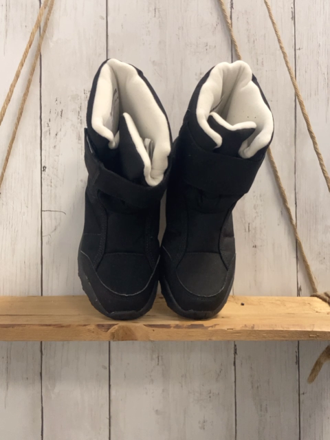 Decathlon Winterboots Gr. 36  schwarz