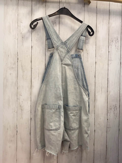 Gap Latzshorts Gr. XS hellblau Jeans