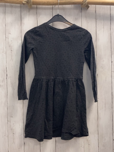  Kleid Gr. 122  grau Leoprint Minniie Mouse