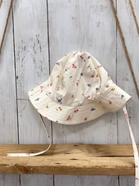 H&M Hut Gr. 62  beige Blumen