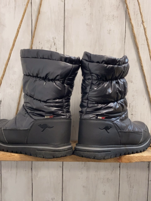 Kangaroos Boots Gr. 38  grau glänzend warm gefüttert