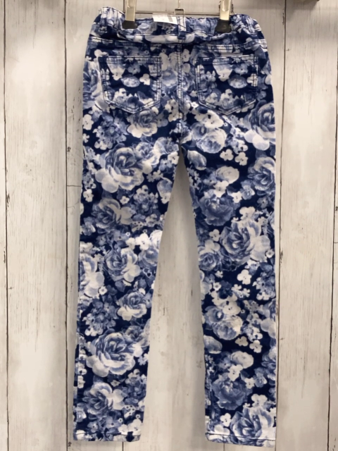 H&M  Hose  Gr. 116  blau hellblau weiße Blumen Kord Bund verstellbar 