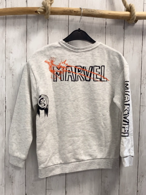 Marvel  Pullover  Gr. 140  hellgrau Avengers Figuren Schrift 
