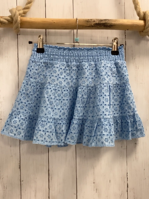 O´Chill  Rock Gr. 122  hellblau Lochstickerei 