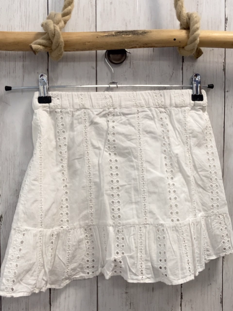 Only Rock Gr. 140  weiß Lochmuster