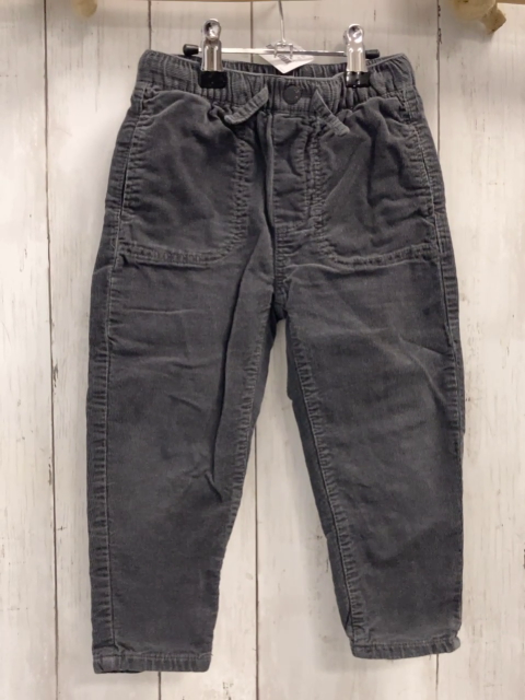 Zara  Hose  Gr. 104  grau Kord gefüttert Gummizugbund 