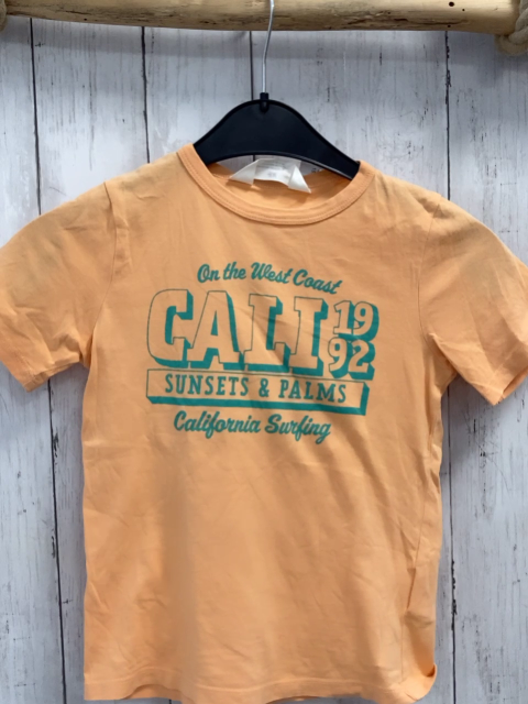 H&M T-Shirt Gr. 110  orange grüne Schrift
