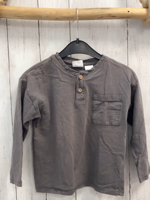 zara Langarmshirt Gr. 110  grau Knöpfe