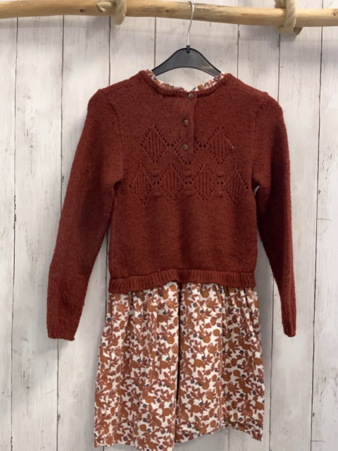 Sergent Major  Kleid  Gr. 128  braunes Strickoberteil mit Lochmuster weißer Rock mit rost Blättern 