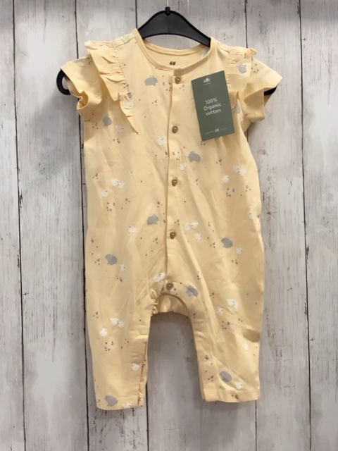 neu H&M Schlafanzug  Gr. 68  gelb Hasen Küken Rüschen 
