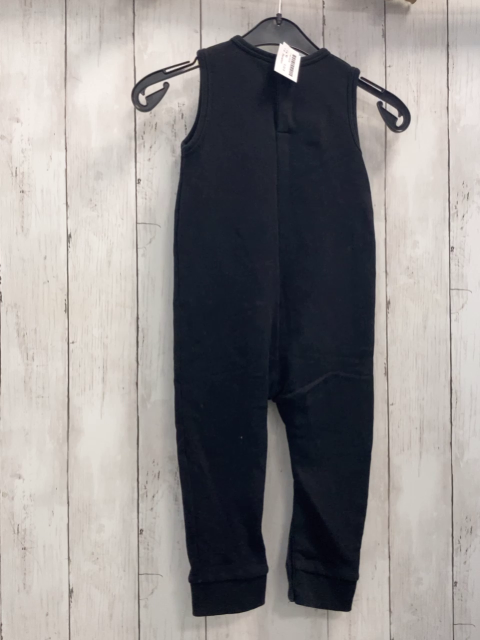 Benetton Overall Gr. 92  schwarz beige Knochen Süßigkeiten 