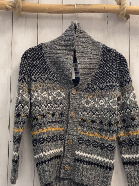   Strickjacke  Gr. 116  hellgrau schwarz weiß ocker Streifen+ Muster 