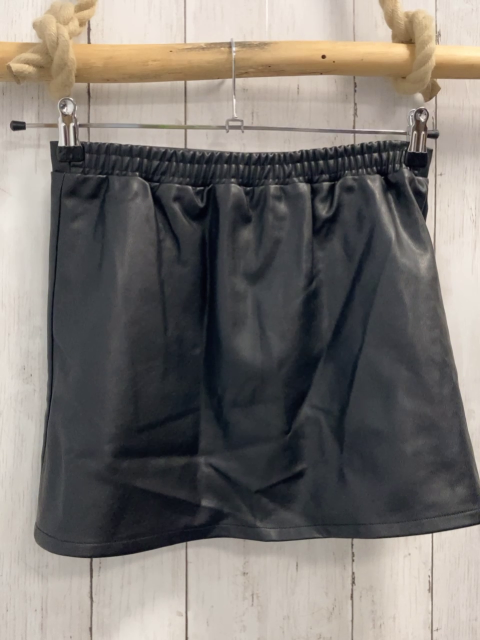  Rock Gr. 134/140  schwarz lederoptik Gummizugbund 