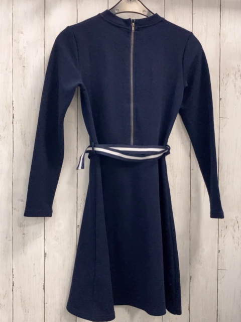 Staccato  Kleid  Gr. 152  blau weiße Schrift mit blau weiß gestreiftem Gürtel 