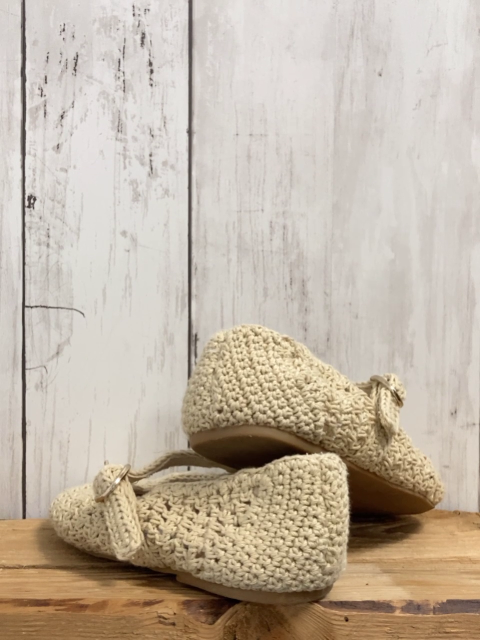 Zara  Häkelschuhe Gr. 26  sand 