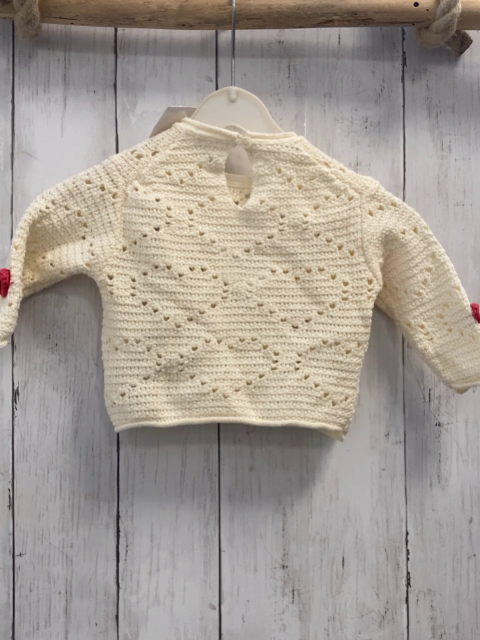 zara Pullover Gr. 68  creme gehäkelt rote Herzen