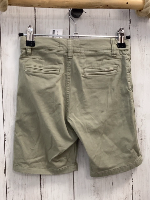 zara Shorts Gr. 116  grün Bund verstellbar