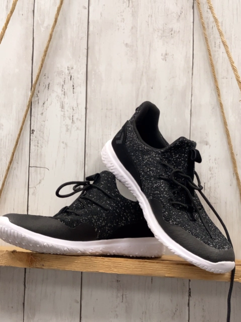 Decathlon  Schuhe  Gr. 38  schwarz mit silber Glitzer weiße Sohle 