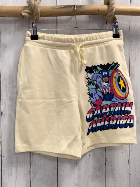 H&M  Shorts  Gr. 140  creme Captain America 