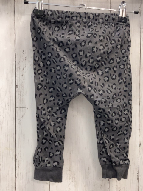 H&M Leggings Gr. 86  grau Leoprint