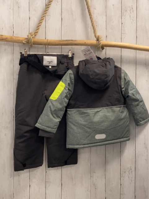 Winteranzug Jacke (neu) + Hose Gr. 98  dunkelgrau grau hellgrün + grau 