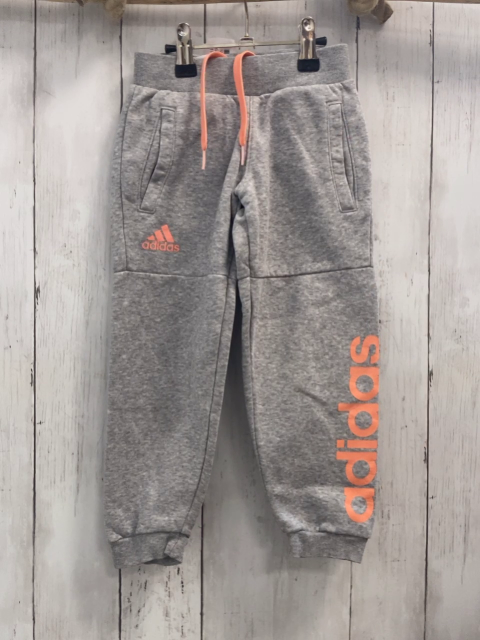 Adidas Jogginghose Gr. 104  grau aprikot Schrift Kordel