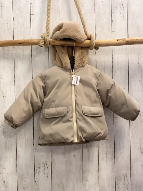 Zara  Winterjacke  Gr. 92  heller kiwiton Fellkapuze beige Reißverschluss 
