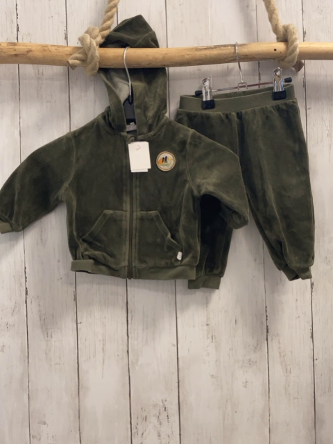 2tlg carrement beau Nickyjacke + Hose Gr. 68  oliv 