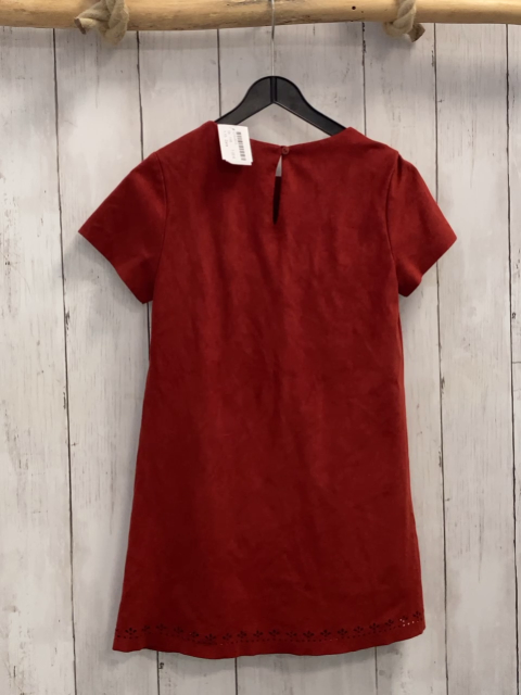 Zara  Kleid  Gr. 116  rot Lochmuster 