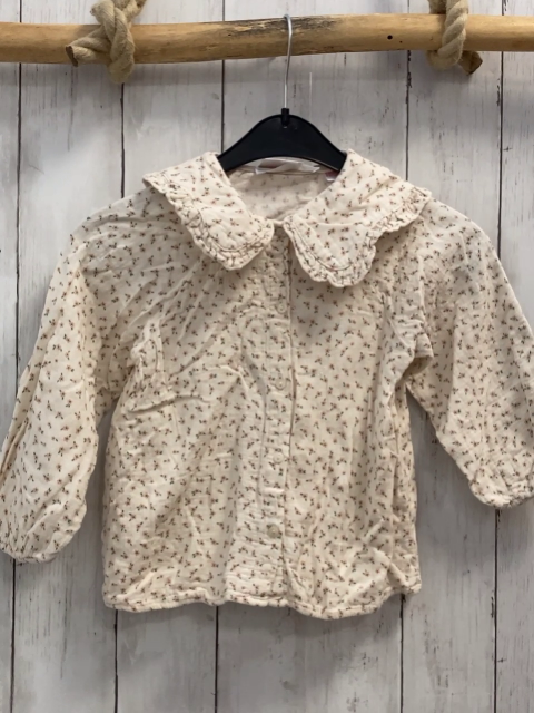 Zara  Bluse  Gr. 110  creme Struktur lachs Blumen großer Kragen