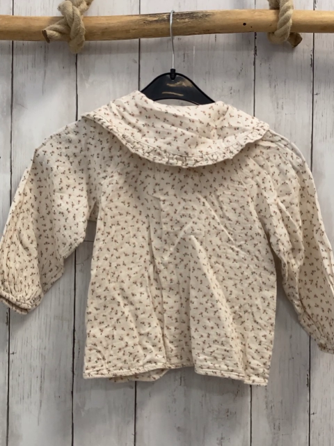 Zara  Bluse  Gr. 110  creme Struktur lachs Blumen großer Kragen